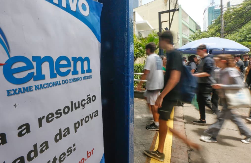 Enem 2025: O que faz uma redação perder ponto ou ser zerada?