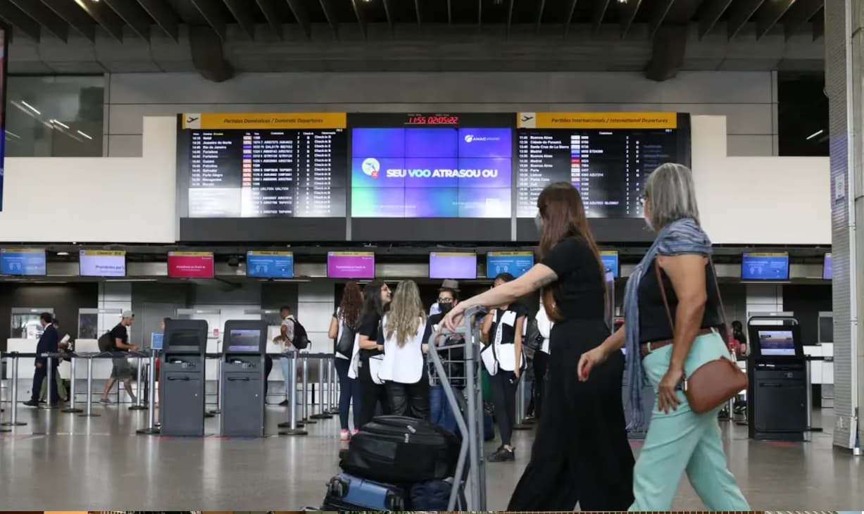 Cobrança por malas em voos: projeto será votado de forma acelerada na Câmara