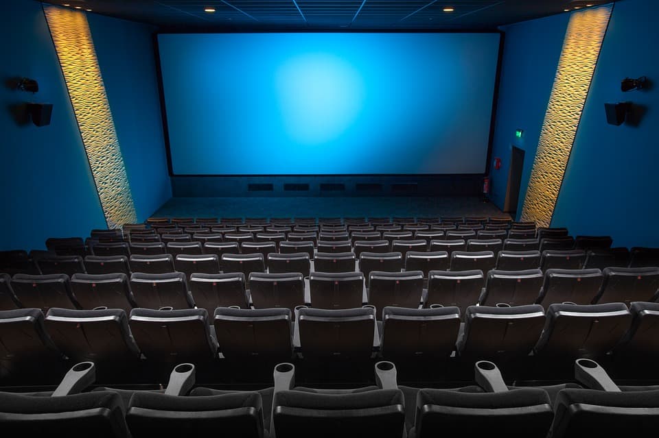 Ancine: cinemas devem ser adaptados para cegos e surdos até 2020