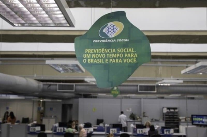 Novas regras para aposentadoria começam a valer nesta terça