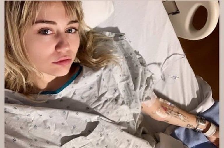 Miley Cyrus é internada e pede 'boas vibrações' para internautas