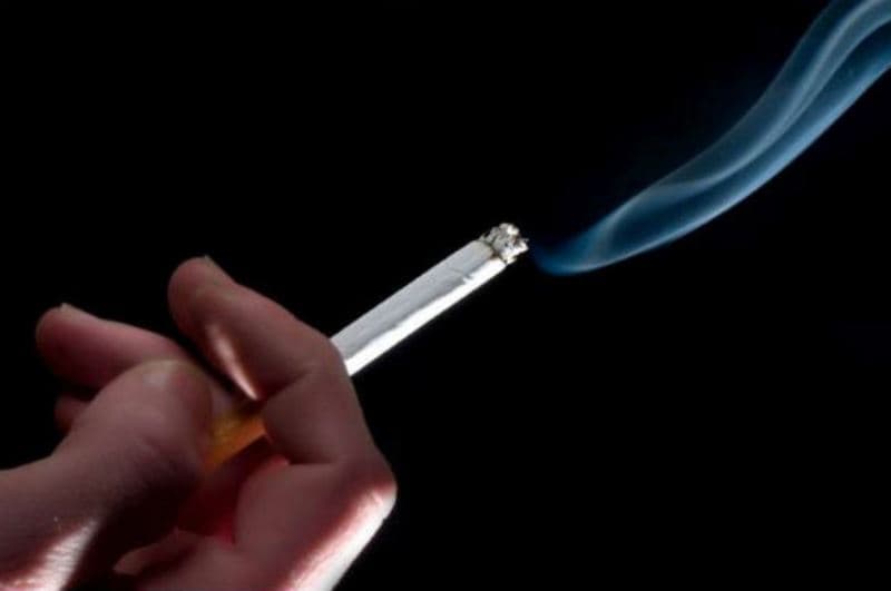 Proposta proíbe exposição de cigarros em locais de venda
