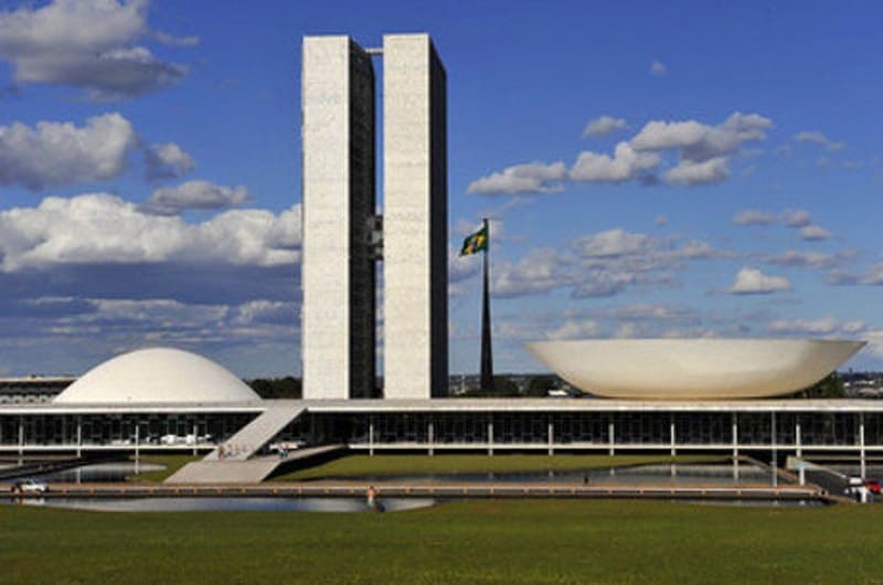 Governo quer 2 anos de experiência para efetivar funcionário público