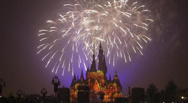 Grupo Walt Disney já anunciou a demissão de 28 mil trabalhadores de seus parques temáticos nos EUA devido à crise econômica causada pela Covid-19