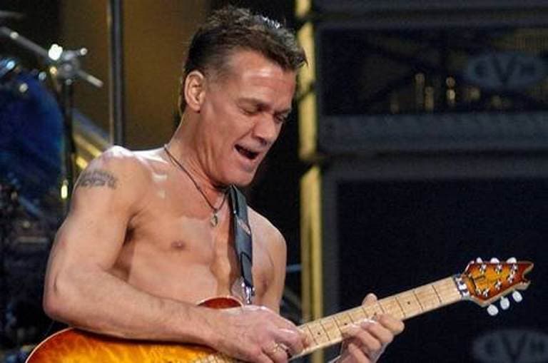Eddie Van Halen morre de câncer na garganta aos 65 anos