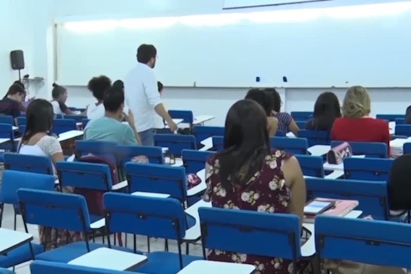 Enem 2020: estudantes continuam preparação para as provas