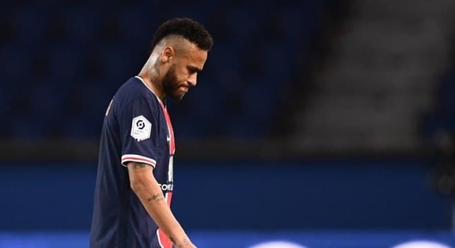 Neymar será julgado por Comissão Disciplinar nesta quarta-feira