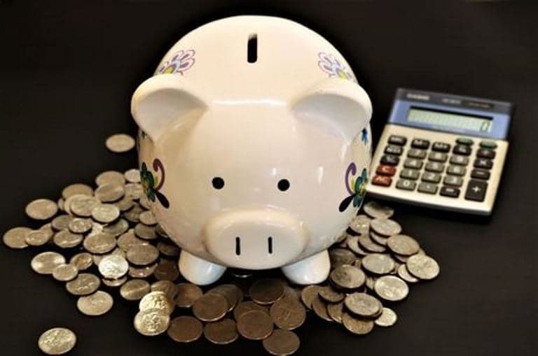 FGTS e auxílio guiam poupança no melhor setembro da história