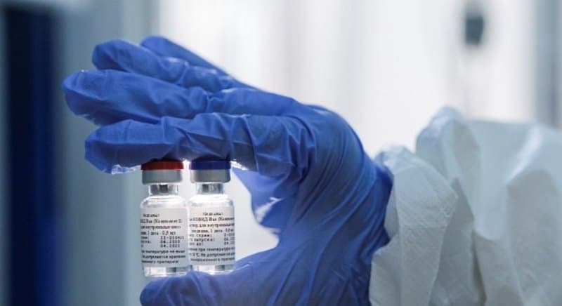 Rússia inicia teste da vacina em 40 mil na próxima semana