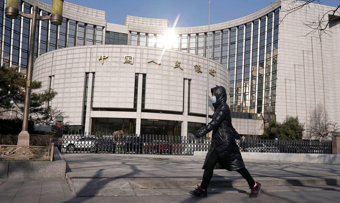 China confina cidade com 5 milhões de habitantes após detectar surto