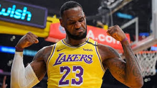 LeBron James se livra de protocolos e é liberado para voltar a jogar pelos Lakers