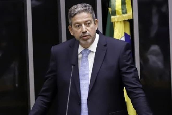 Lira espera votar reformas tributária e política na volta do recesso