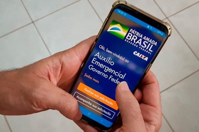 PL prorroga auxílio emergencial de R$ 600 até o fim do ano