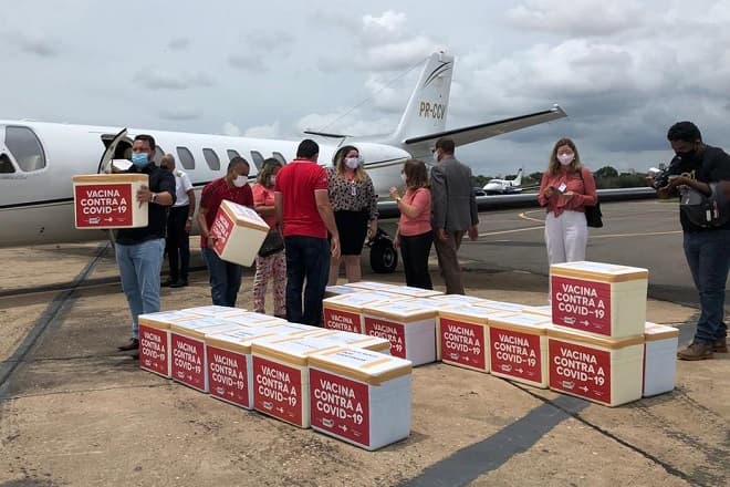 Mais 4 milhões de doses da vacina Covid-19 são enviadas para todo o Brasil