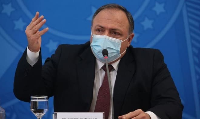 Brasil receberá 'avalanche de propostas' de vacinas, diz Pazuello