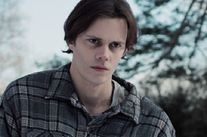 Bill Skarsgård, conhecido pelo papel de Pennywise no remake de It - A Coisa.