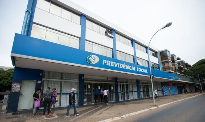 Décimo terceiro do INSS começa a ser depositado