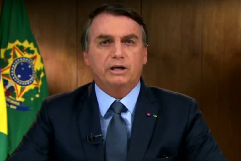 Governo Bolsonaro é reprovado por 35,5% e aprovado por 32,9%, diz CNT