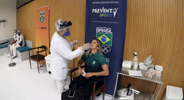 Tóquio bate recorde de novos casos de contaminação por covid-19
