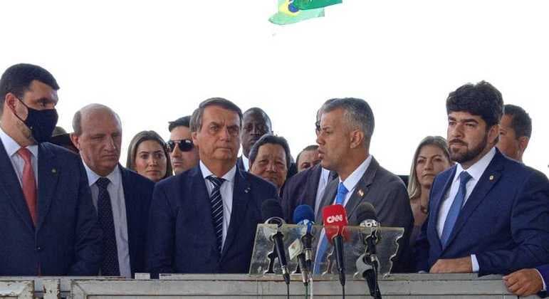 Bolsonaro reafirma que vacinação contra covid não será obrigatória