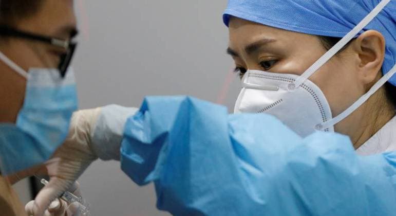 Brasil registra 442 mortes e 13.424 novos casos em 24h