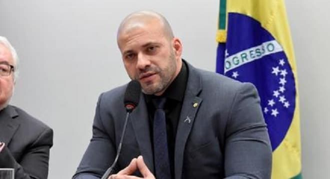 O que acontece agora com Daniel Silveira, que teve prisão mantida