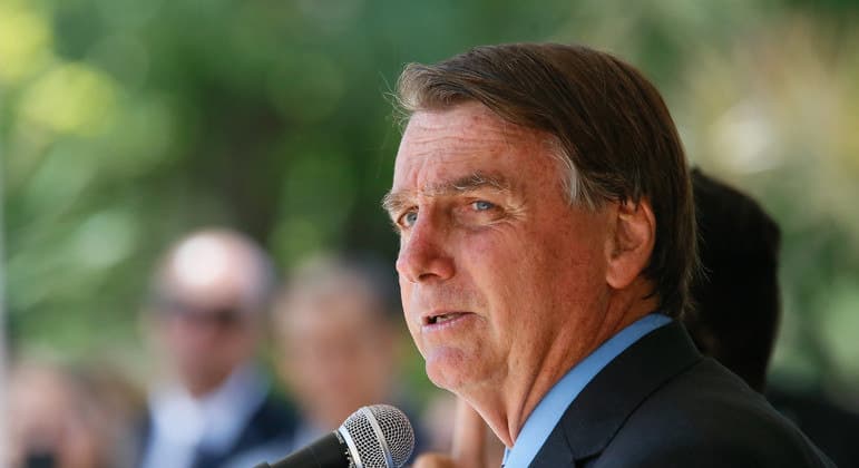 Bolsonaro diz que novo presidente da Petrobras vai arrumar estatal