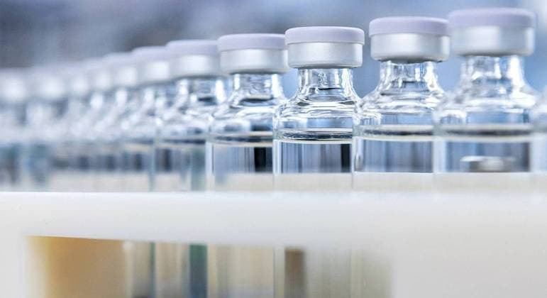 Sanofi espera ter vacina contra covid-19 em dezembro