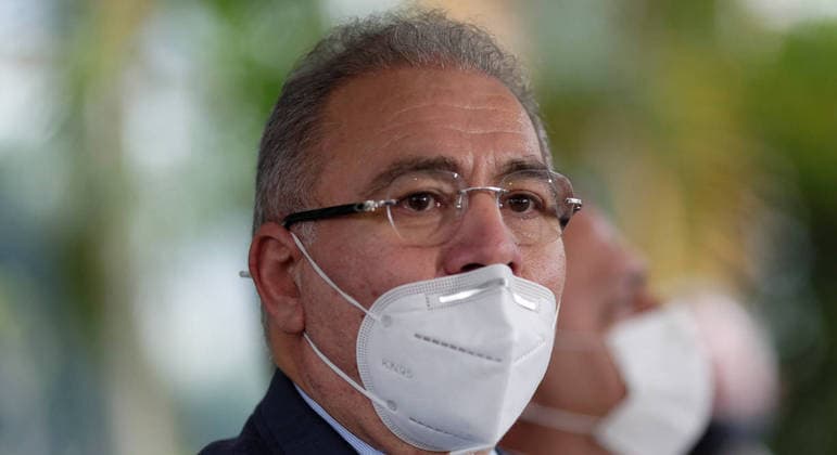 Ministro Queiroga diz que tentará “mudar história natural da doença”