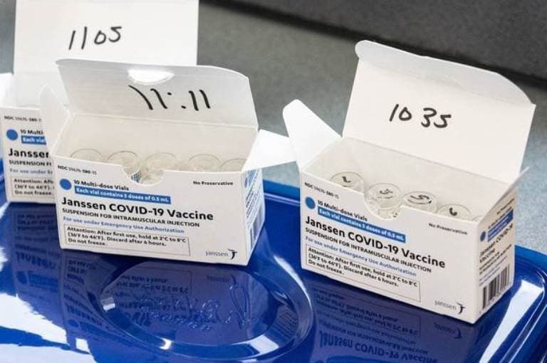 Anvisa concede uso emergencial à vacina contra covid da Johnson