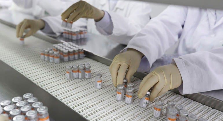 China desenvolve vacina contra covid-19 por inalação