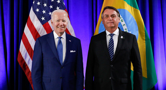Bolsonaro sobre ter pedido ajuda a Biden para reeleição é especulação