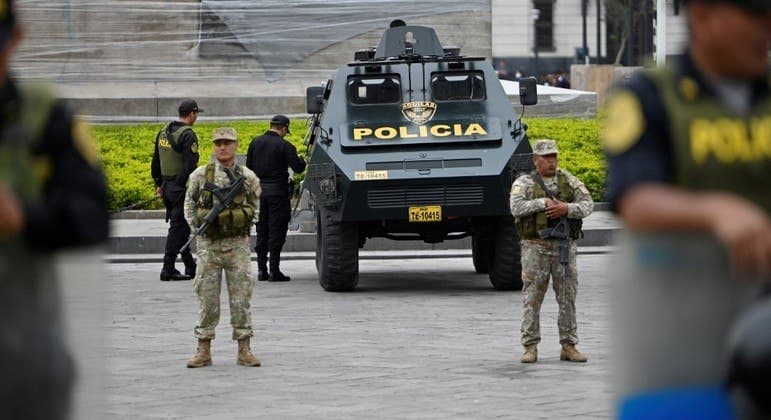 A população manifesta descontentamento com atual situação política do país após a queda de Castillo e a ascensão de Boluarte.
