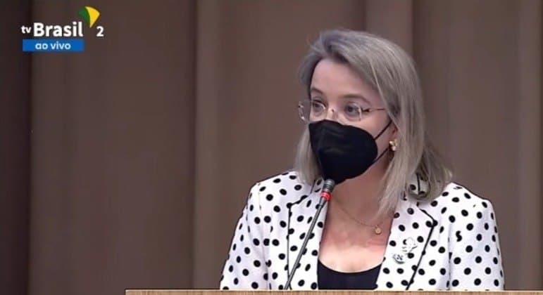 Em consulta pública, maioria é contra receita para vacinar crianças
