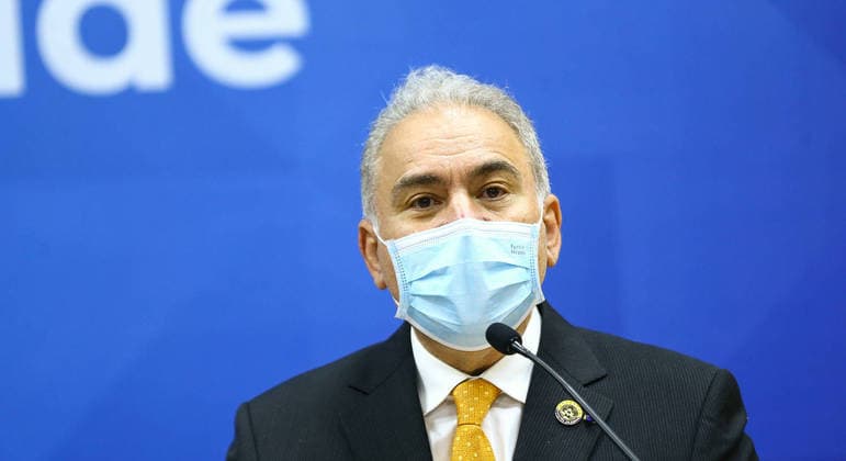 Vacinas para crianças chegam na 2ª quinzena deste mês, diz Queiroga