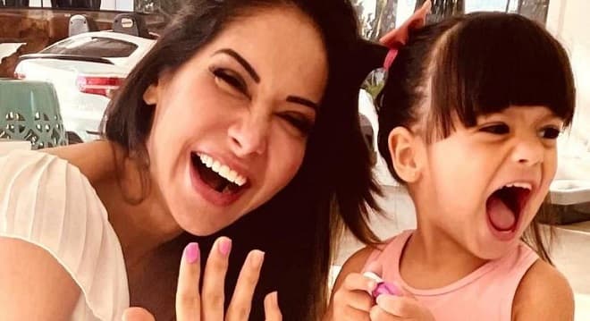 Filha de Maíra Cardi é levada para a UTI após parada respiratória
