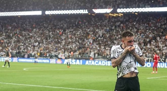 Timão tem o melhor ataque e a melhor defesa em casa desde 2017