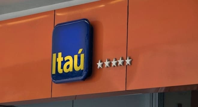 Itaú apresenta instabilidade, e clientes têm movimentações inesperadas nas contas