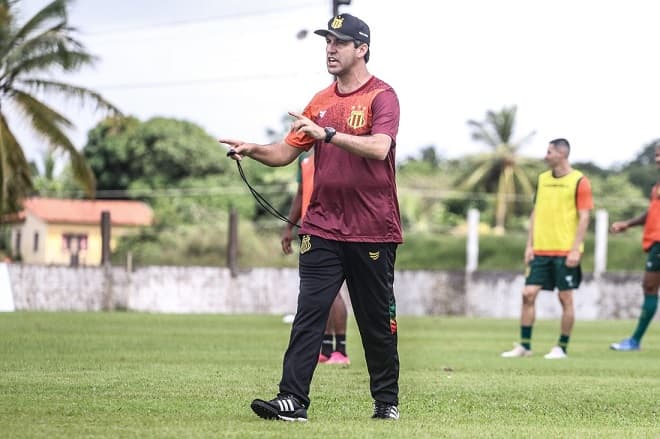 Sampaio Corrêa enfrenta o Cordino nesta quarta-feira (20)