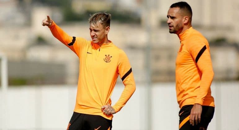Líder, Corinthians pode garantir vaga antecipada contra Boca Jr.
