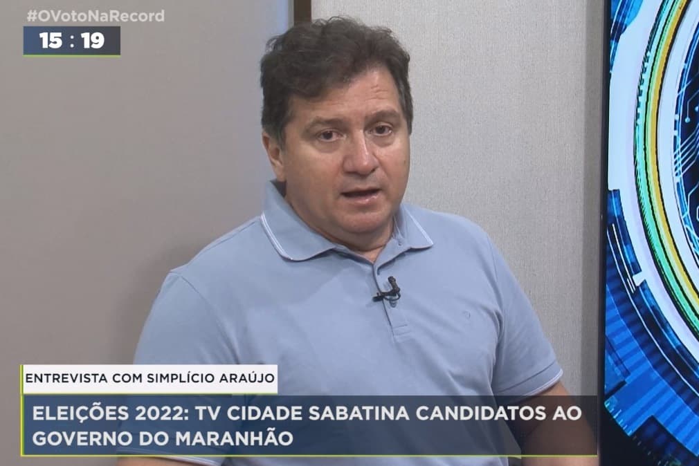 Simplício Araújo propõe cursos profissionalizantes a famílias de baixa renda