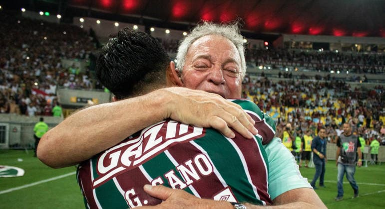 Saída de Abel Braga surpreendeu elenco e diretoria do Fluminense