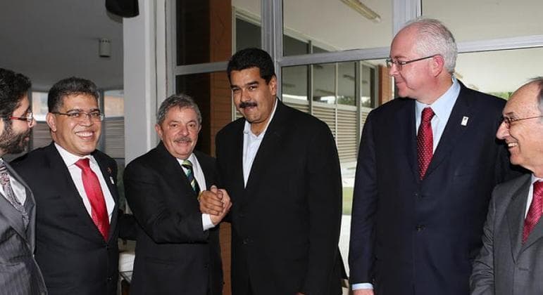 Nicolás Maduro quer ressuscitar o Foro de São Paulo