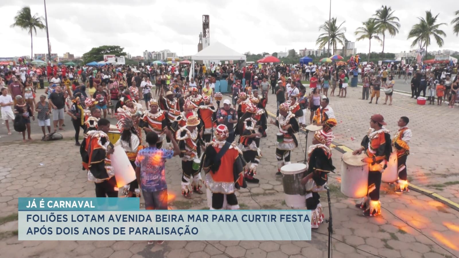 Foliões aproveitam programação de pré-carnaval em São Luís
