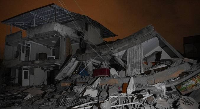 Três pessoas morreram e 213 ficaram feridas após novos terremotos na Turquia