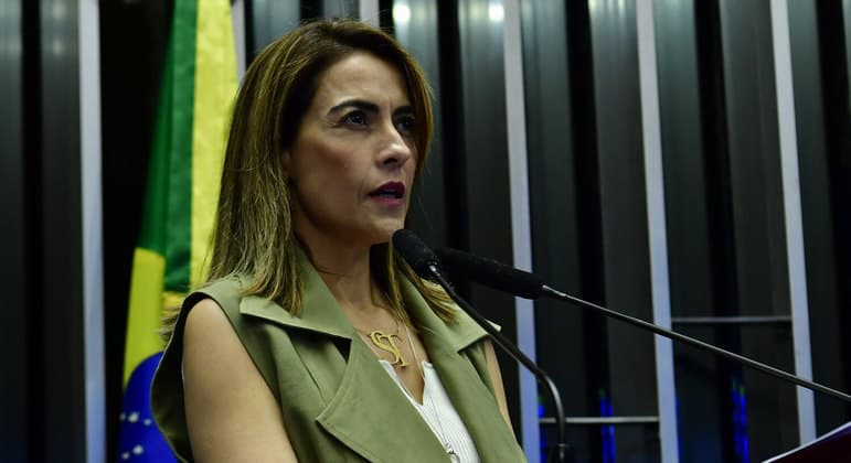 Soraya Thronicke vai à PF após ser xingada ao vivo em rádio