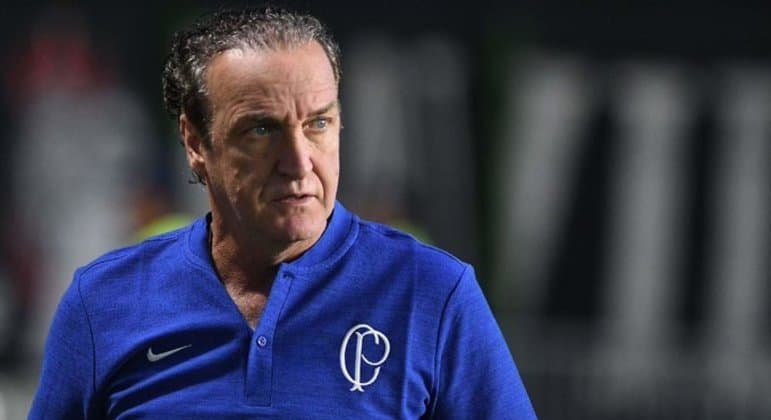Corinthians: Cuca culpa Fernando Lázaro pelo vexame na estreia
