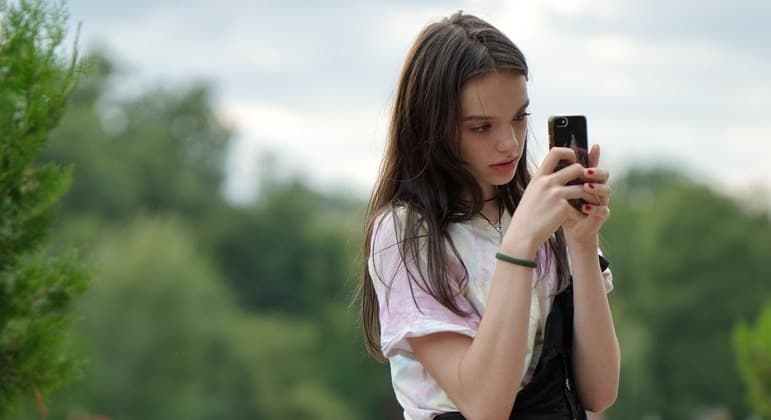 Pessoas dizem sentir 'medo' ao ver no smartphone anúncios de temas que acabaram de conversar