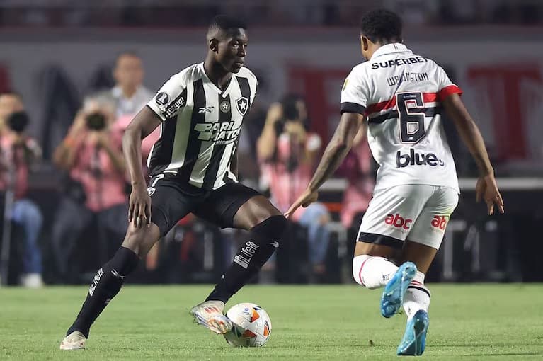 Luiz Henrique passa mal após classificação na Libertadores