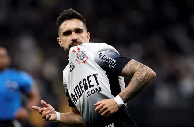 Corinthians tenta bater Botafogo para mostrar que pode mudar de patamar no Brasileirão
